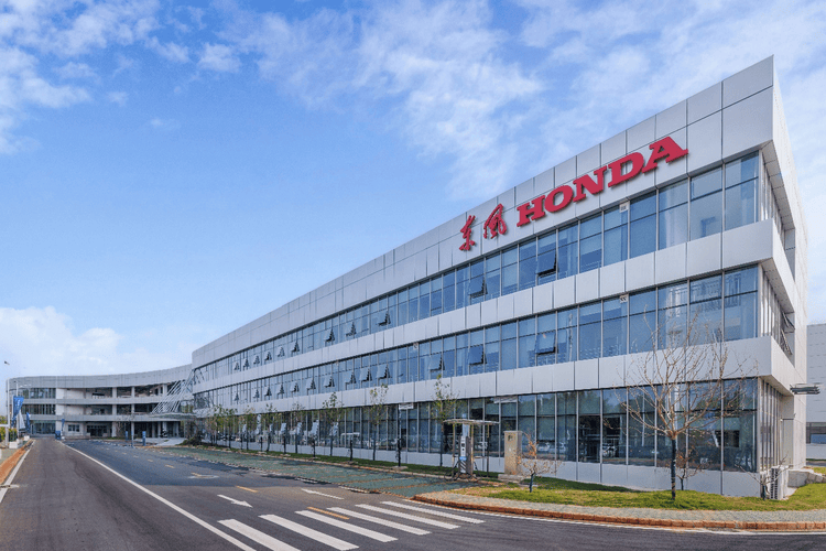 「影帝」刘烨引爆展台，东风Honda驶向智能出行新时代