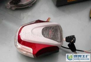 点亮夜路，安全随行 电动车YH-1灯具评测